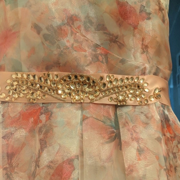 Dress - Picture 3 of 3